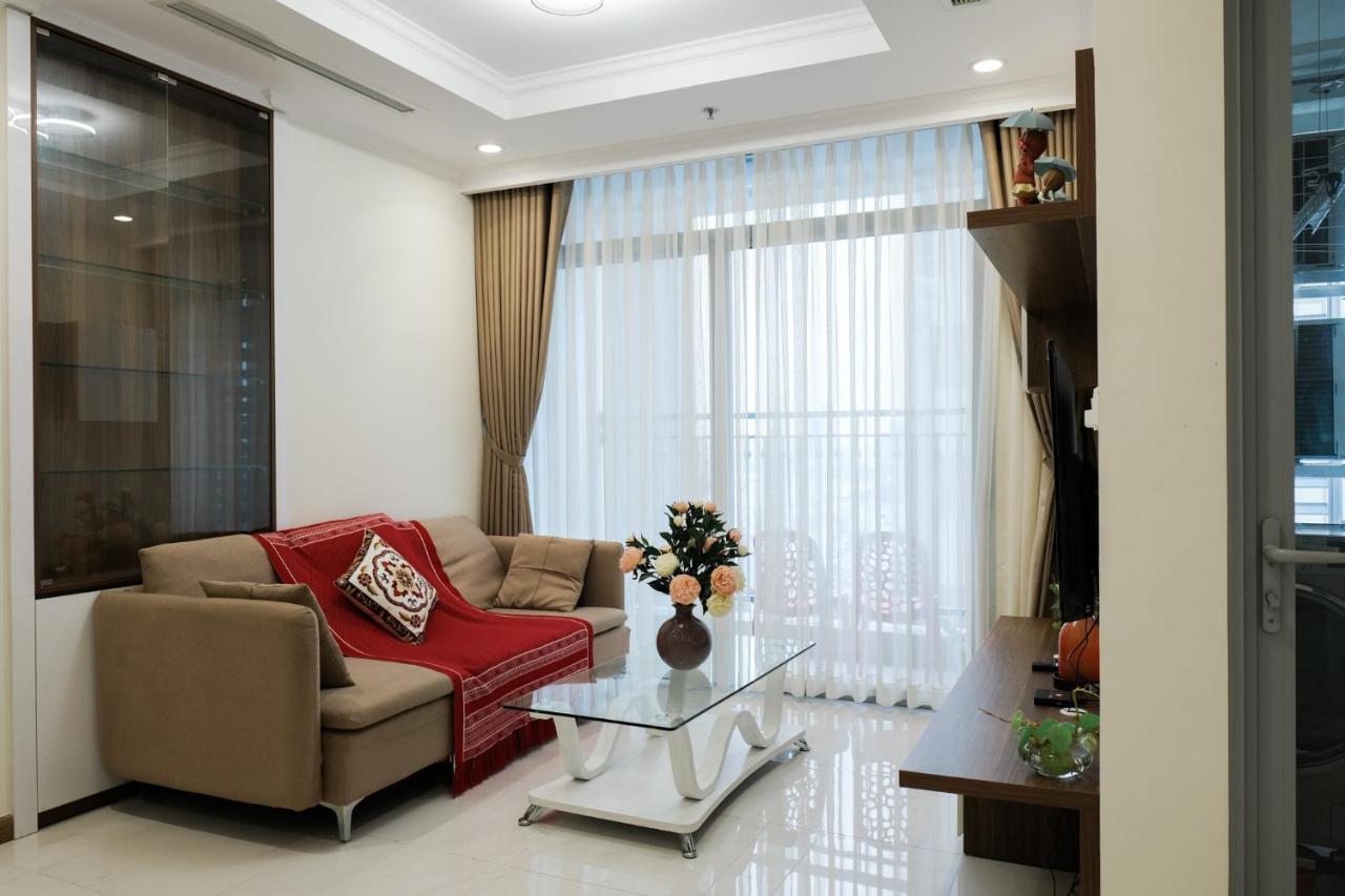 Vinhomes Central Park Jack Hai Luxury Service Apartment Хошимин Экстерьер фото