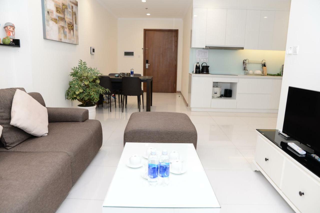 Vinhomes Central Park Jack Hai Luxury Service Apartment Хошимин Экстерьер фото