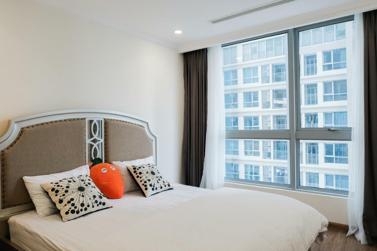 Vinhomes Central Park Jack Hai Luxury Service Apartment Хошимин Экстерьер фото
