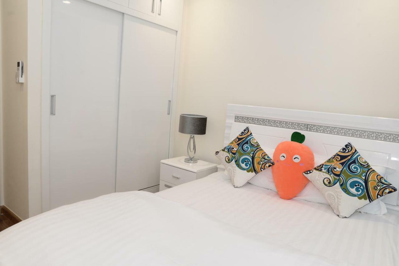 Vinhomes Central Park Jack Hai Luxury Service Apartment Хошимин Экстерьер фото